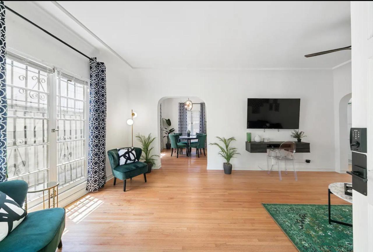 Beverly Hills Stylish & Central 1 Bedroom Apt + Parking Los Angeles Exterior photo